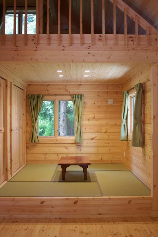 Hakubagoryu Pension&Logcottage Arumu Exterior photo